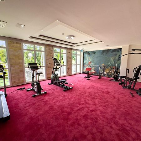 Hotel Aurora มิชโคลซ์ ภายนอก รูปภาพ