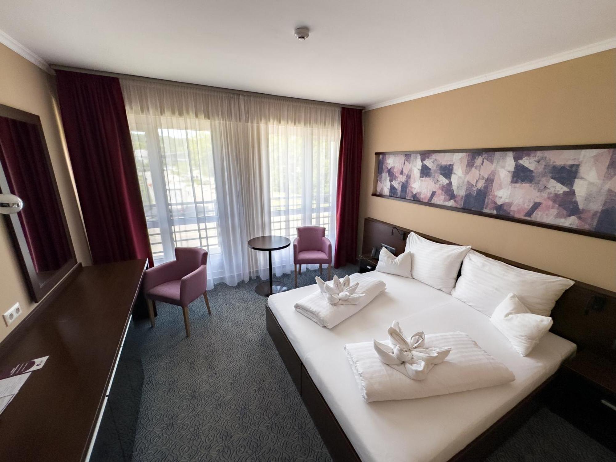 Hotel Aurora มิชโคลซ์ ภายนอก รูปภาพ